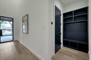 1502 Story St, Houston, TX 77055 - Photo 8