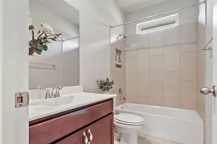 5839 Brimstone Hill Ln, Conroe, TX 77304 - Photo 16