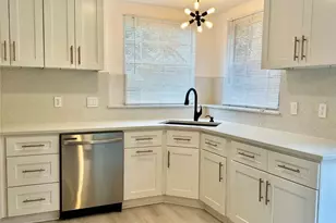 15427 Swan Creek Dr, Houston, TX 77095 - Photo 4