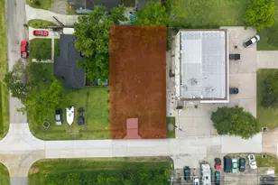 2607 23rd St, Dickinson, TX 77539 - Photo 1
