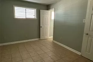 516 Holiday Dr, Galveston, TX 77550 - Photo 16