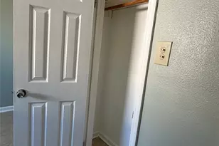 516 Holiday Dr, Galveston, TX 77550 - Photo 14