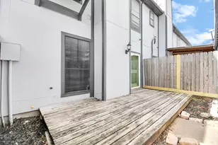 12400 Brookglade Circle, Houston, TX 77099 - Photo 24