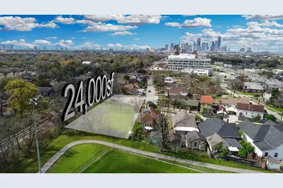 4720 Capitol Street, Houston, TX 77011 - Photo 1