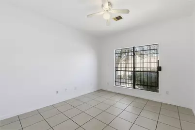 4306 Maggie Street #B, Houston, TX 77051 - Photo 16