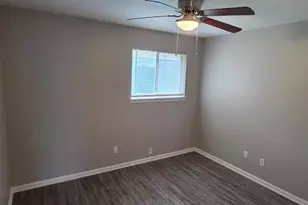 11122 Thackery Ln, Houston, TX 77016 - Photo 8