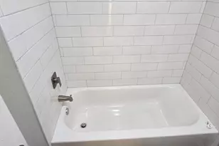 11122 Thackery Ln, Houston, TX 77016 - Photo 10