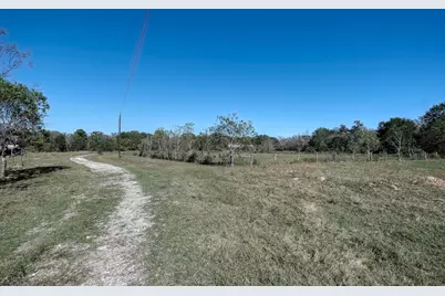 35684 Howell Road, Waller, TX 77484 - Photo 4