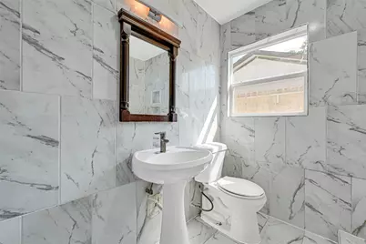 7625 Touchstone Street, Houston, TX 77028 - Photo 20