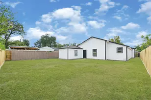 7625 Touchstone St, Houston, TX 77028 - Photo 24