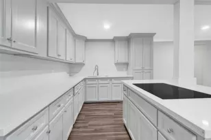 7625 Touchstone St, Houston, TX 77028 - Photo 8