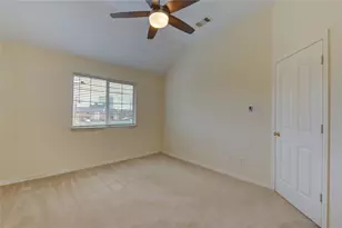 7611 S Linpar Ct S, Houston, TX 77040 - Photo 38