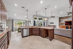 4418 Omeara Dr, Houston, TX 77035 - Photo 18