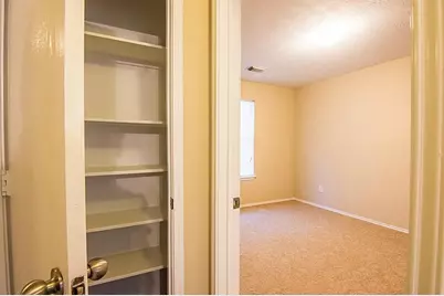 87 Hockenberry Place, The Woodlands, TX 77385 - Photo 22
