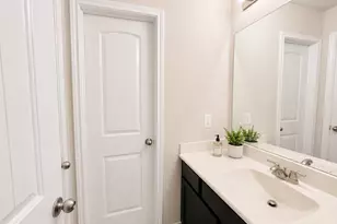 29611 Yaupon Shore Dr, Spring, TX 77386 - Photo 16