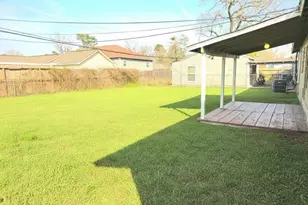 6315 Rosemary Ln, Houston, TX 77016 - Photo 6