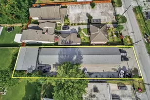 26 Farrell St, Houston, TX 77022 - Photo 1
