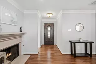 9426 Coatsworth Dr, Sugar Land, TX 77498 - Photo 4