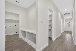 7825 Brighton Dr, Beaumont, TX 77707 - Photo 12