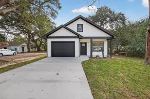 7825 Brighton Dr, Beaumont, TX 77707 - Photo 1