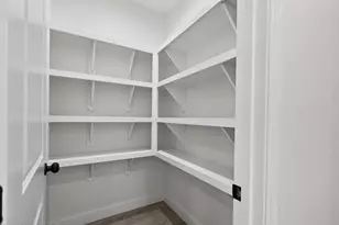 7825 Brighton Dr, Beaumont, TX 77707 - Photo 14