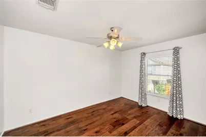 1719 Redwing Bluff Drive, Houston, TX 77009 - Photo 20