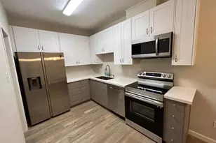 2100 Tanglewilde St, Houston, TX 77063 - Photo 4