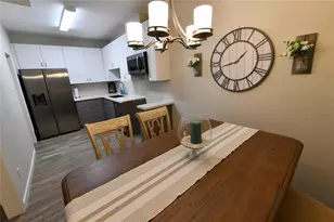2100 Tanglewilde St, Houston, TX 77063 - Photo 6