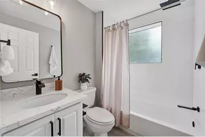 1610 Holman Street, Houston, TX 77004 - Photo 8