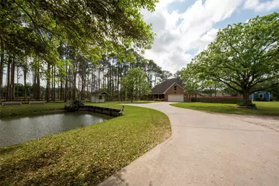 3020 Avenue L, Santa Fe, TX 77510 - Photo 2