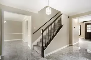 10903 Tupper Lake Dr, Houston, TX 77042 - Photo 4