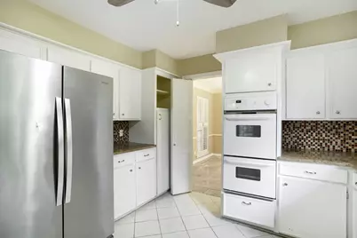 10903 Tupper Lake Drive, Houston, TX 77042 - Photo 10