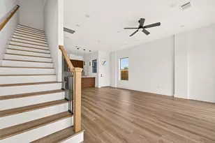 7422 Maxroy St, Houston, TX 77088 - Photo 6
