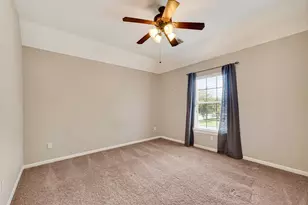 15818 Hunters Lake Way, Houston, TX 77044 - Photo 30
