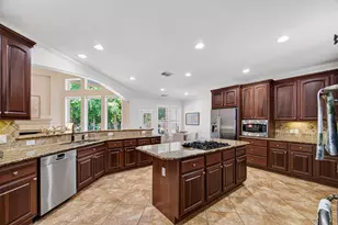 15818 Hunters Lake Way, Houston, TX 77044 - Photo 16