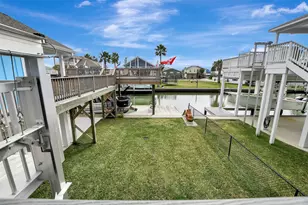 22205 Frio Dr, Galveston, TX 77554 - Photo 26