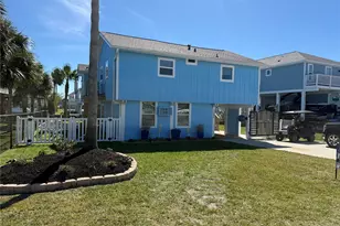 22205 Frio Dr, Galveston, TX 77554 - Photo 2
