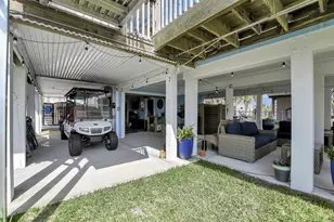 22205 Frio Dr, Galveston, TX 77554 - Photo 36