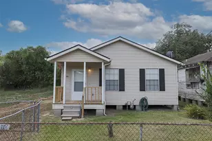 7810 Queen St, Houston, TX 77028 - Photo 2