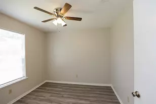 7810 Queen St, Houston, TX 77028 - Photo 16