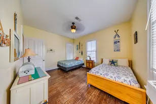 2404 Bernardo De Galvez, Galveston, TX 77550 - Photo 30