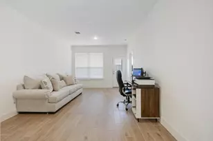 10050 Nectar Path, Iowa Colony, TX 77583 - Photo 18