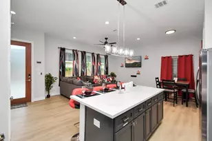 5718 Beall St, Houston, TX 77091 - Photo 8