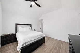 14847 Armitage Ln, Sugar Land, TX 77498 - Photo 44