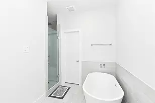 835 Dorchester St, Houston, TX 77022 - Photo 14