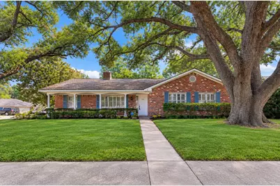 8403 Braes Meadow Drive, Houston, TX 77071 - Photo 1
