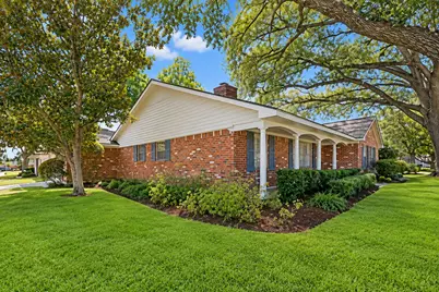 8403 Braes Meadow Drive, Houston, TX 77071 - Photo 4
