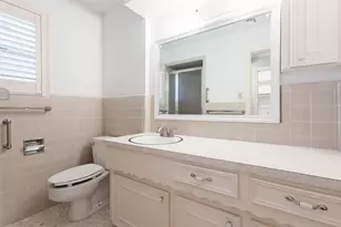 8403 Braes Meadow Dr, Houston, TX 77071 - Photo 18