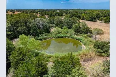 1046 Tx-71, West Point, TX 78963 - Photo 2