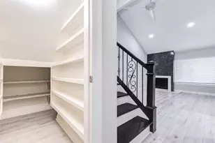 11643 Village Pl Dr, Houston, TX 77077 - Photo 16